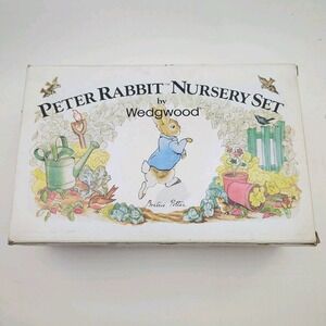 Vintage Wedgwood‎ Peter Rabbit 4 Piece Nursery Set Mint Condition
